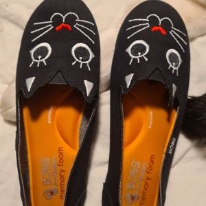 Skechers Cat Shoes